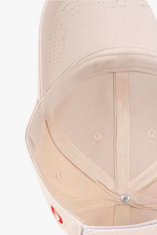 Milagritos Cap — VEOVEO Iconic veoveo.store-cap-adult-perfil-02